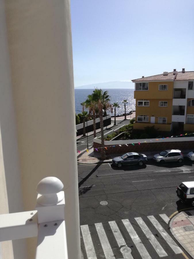 Piso Con Vistas Al Mar Y Al Teide Apartment Guia de Isora  Exterior photo